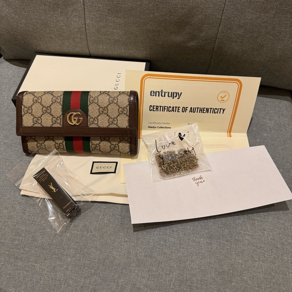 🎉💚Gucci Wallet SOLD AND SHIPPED with Bonus Free Chains – Exclusive Deal!❤️